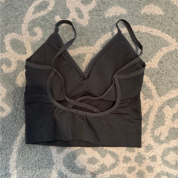 Backless tops BUNDLE - Picture 3 of 7